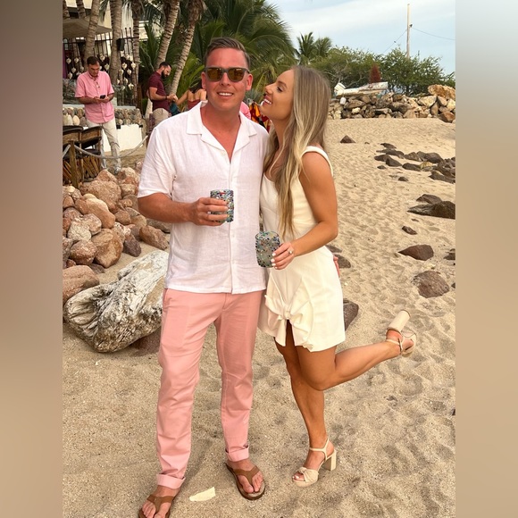 Bridal dress with Bow - Picture 3 of 6